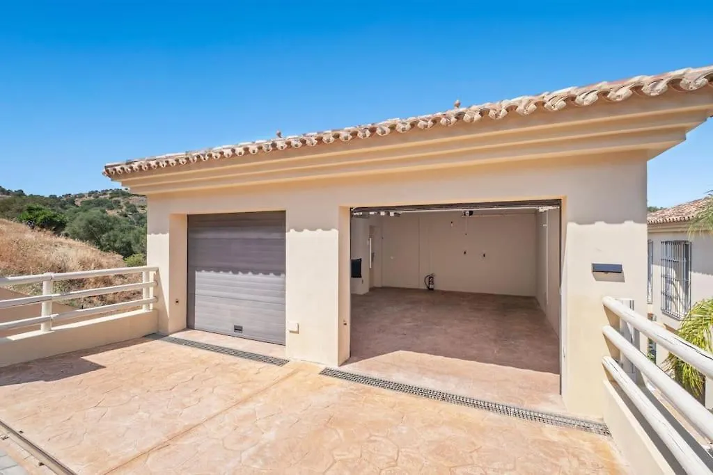Villa Jardines Sitio de Calahonda Spain
